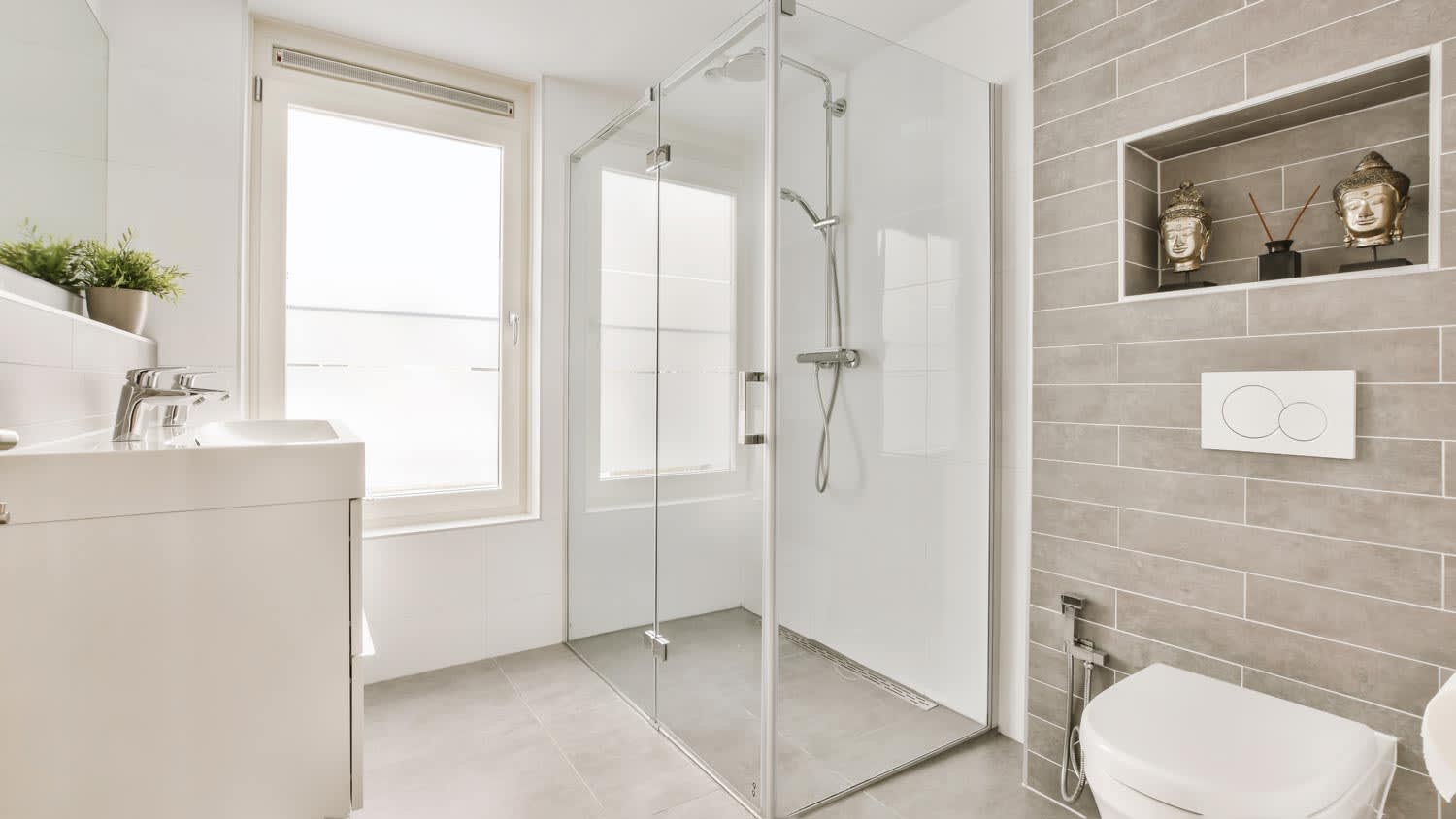 sleek bathroom shower