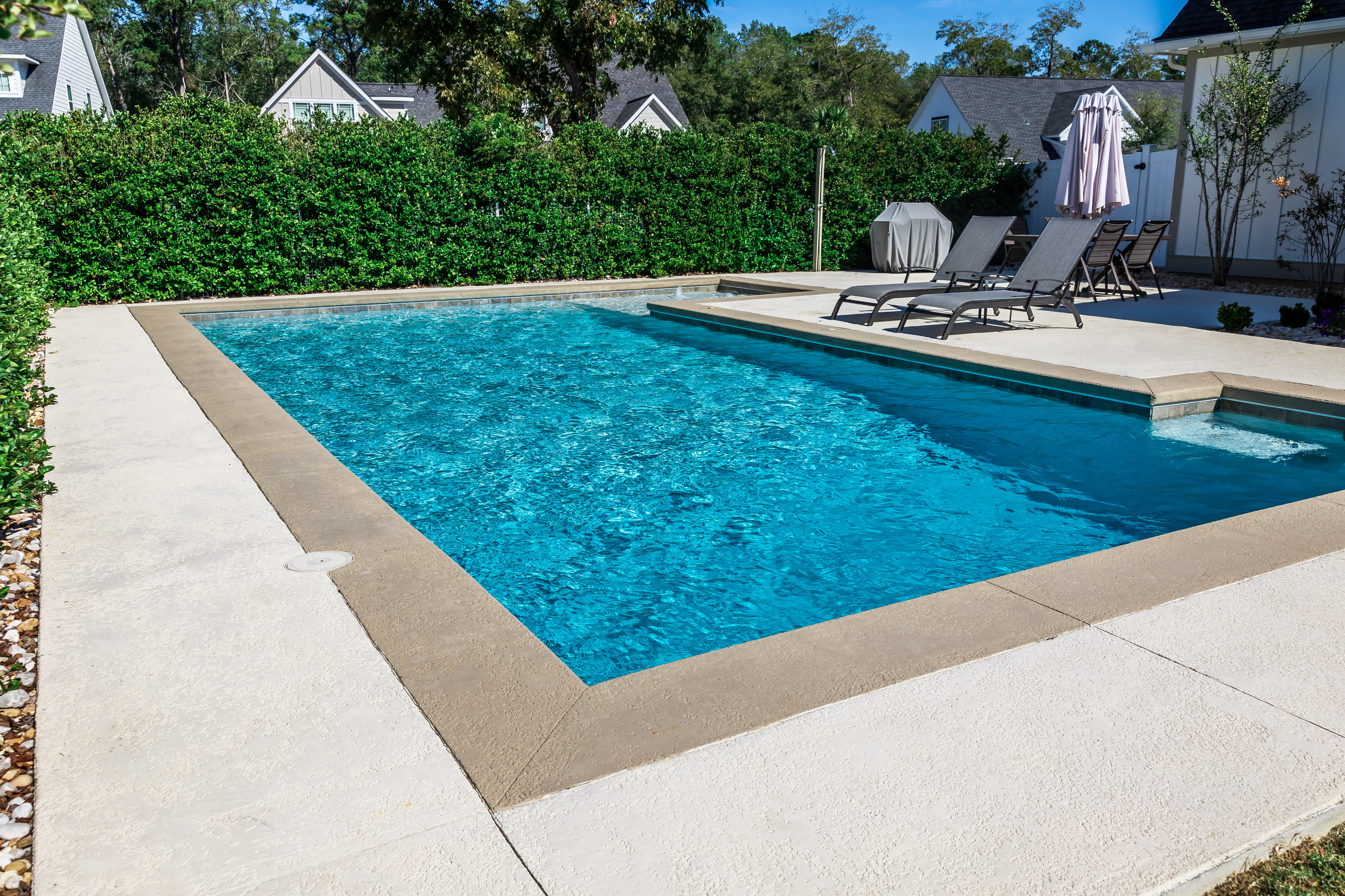 Pool liner installed in a rectangular in-ground pool