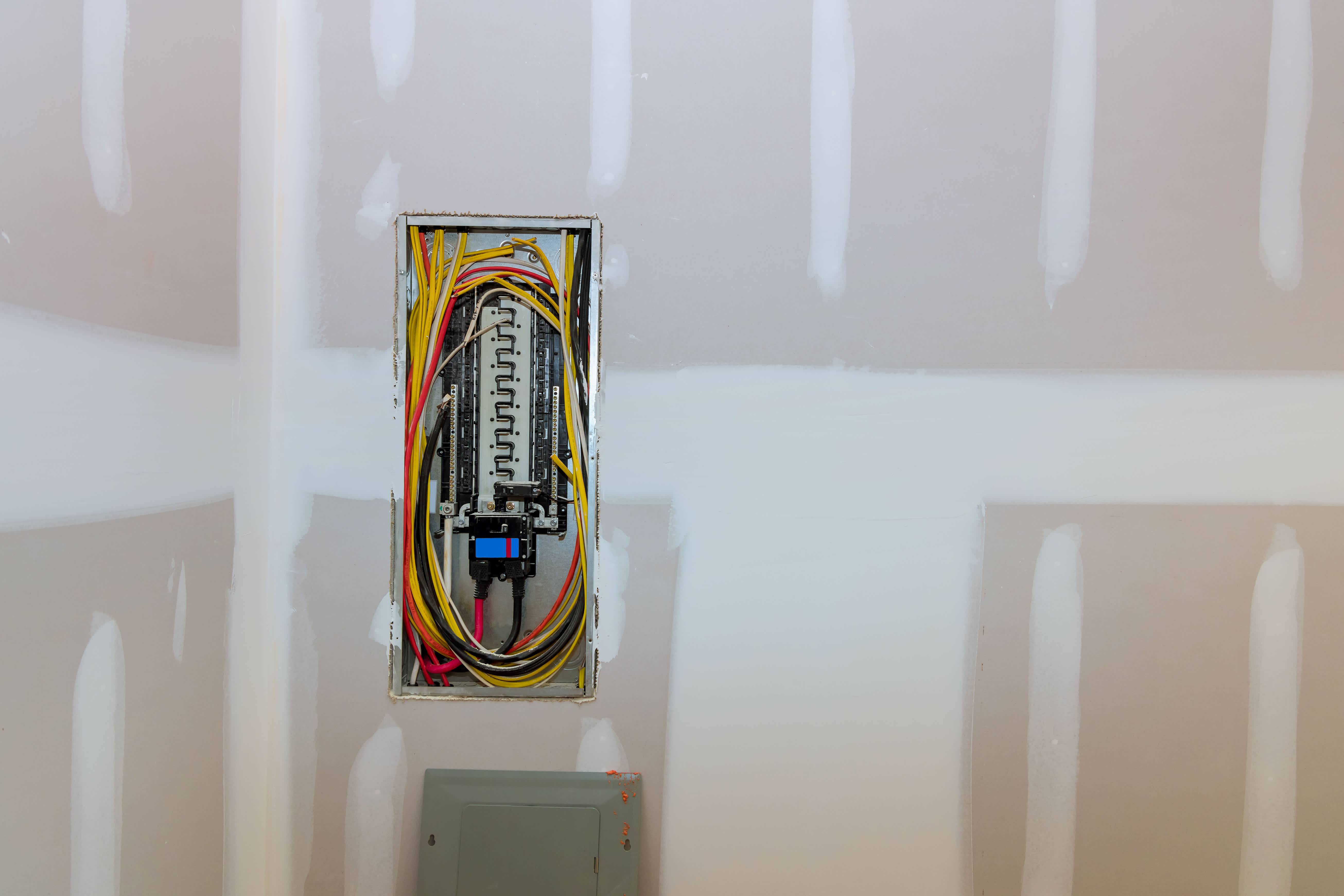 Power supply circuit breaker
