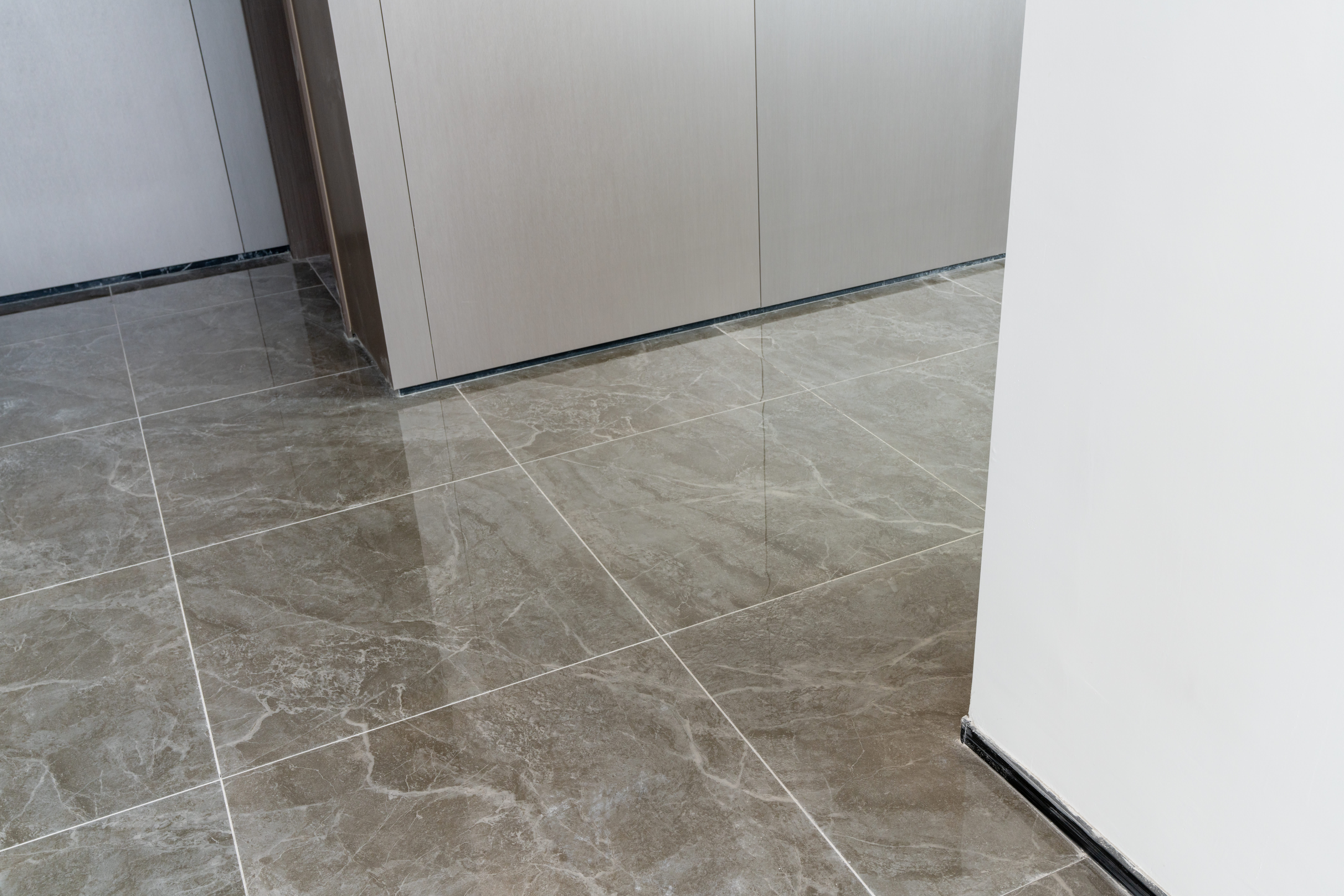 marble tile floor