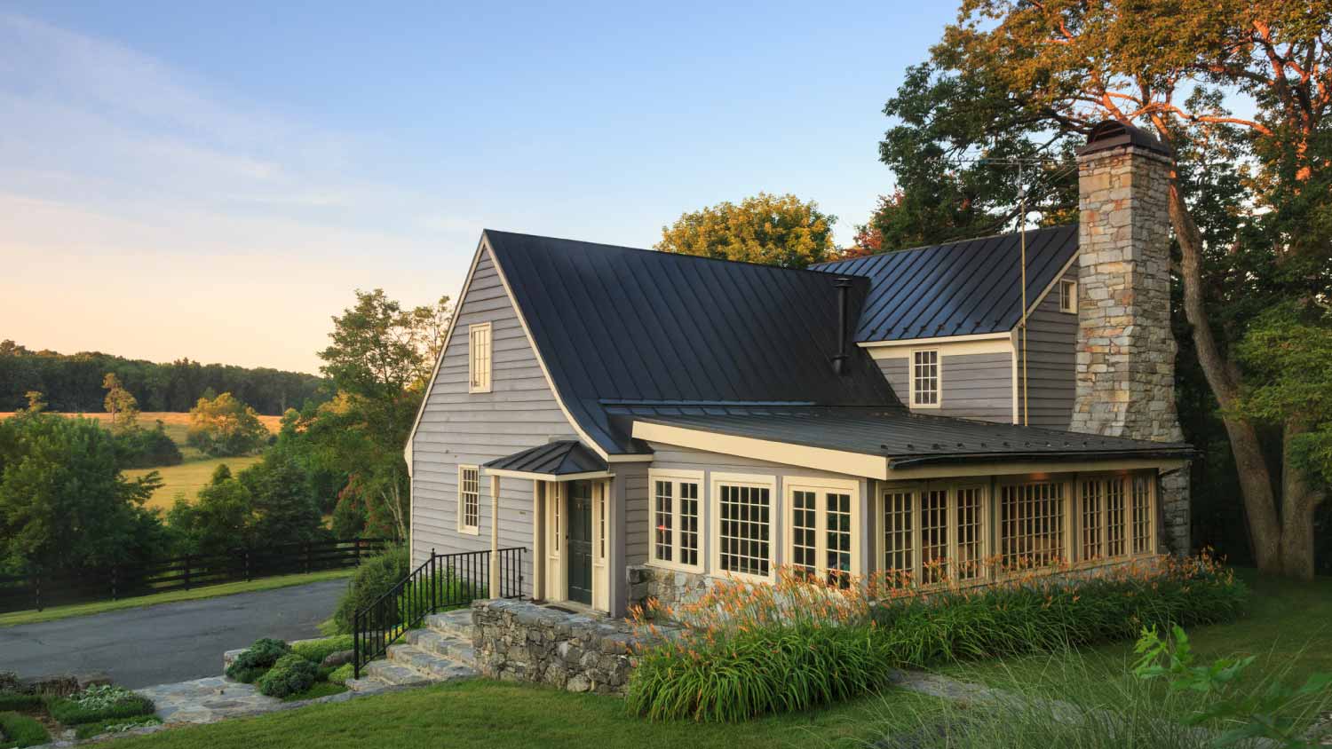 Modern classic house