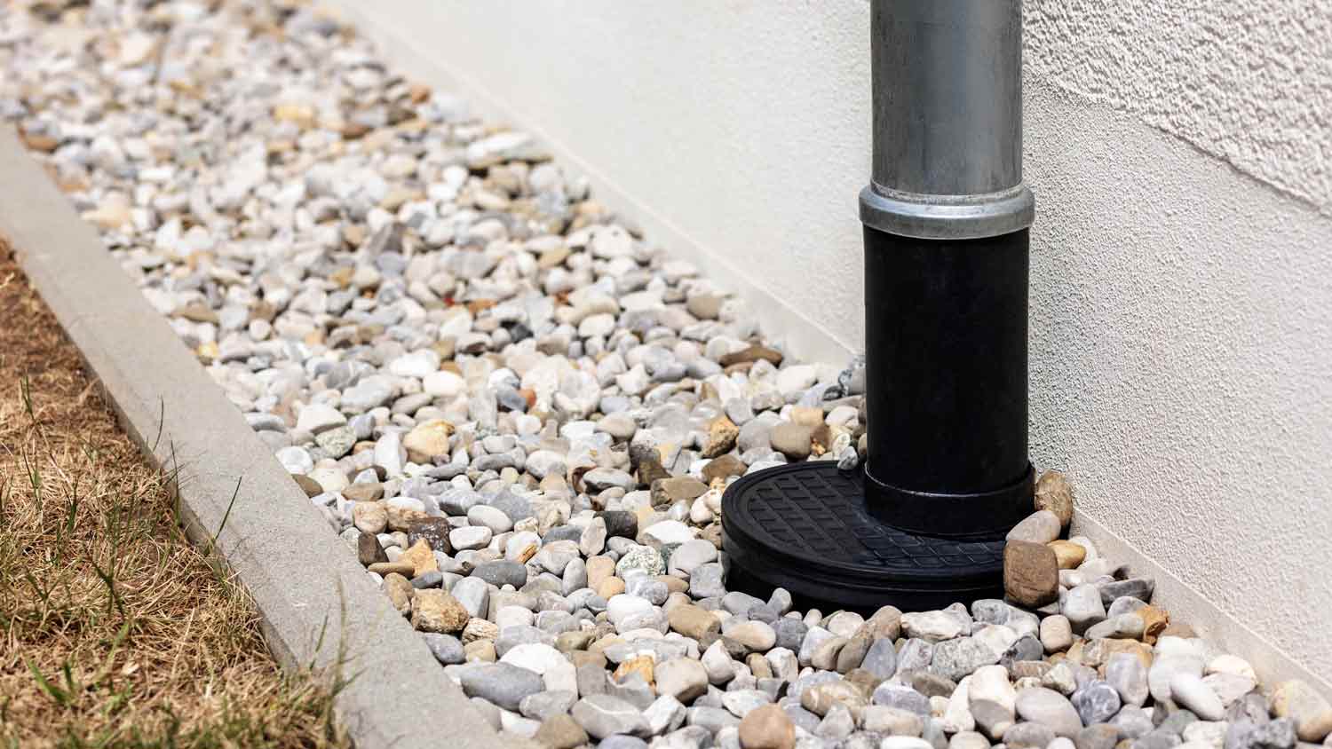 underground drainage gravel stones