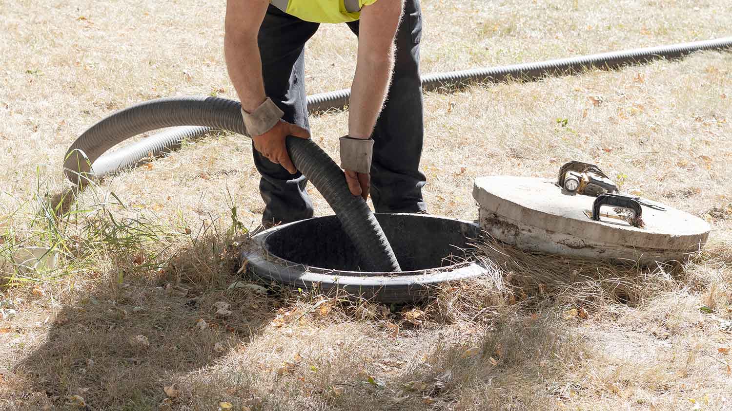 Pumping residential septic tank