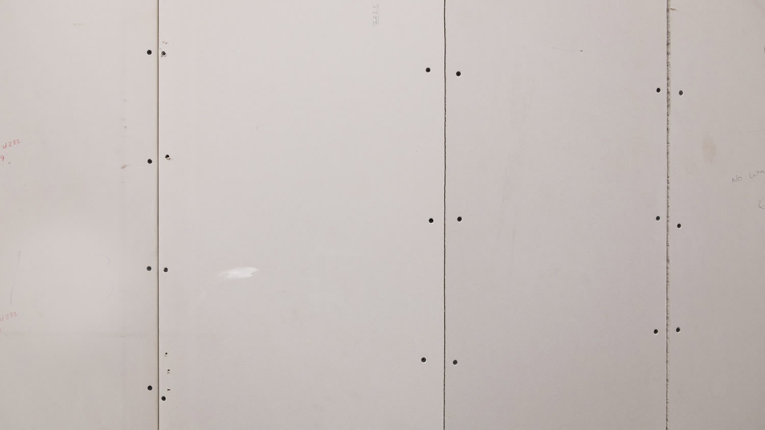 butted sheetrock with screws