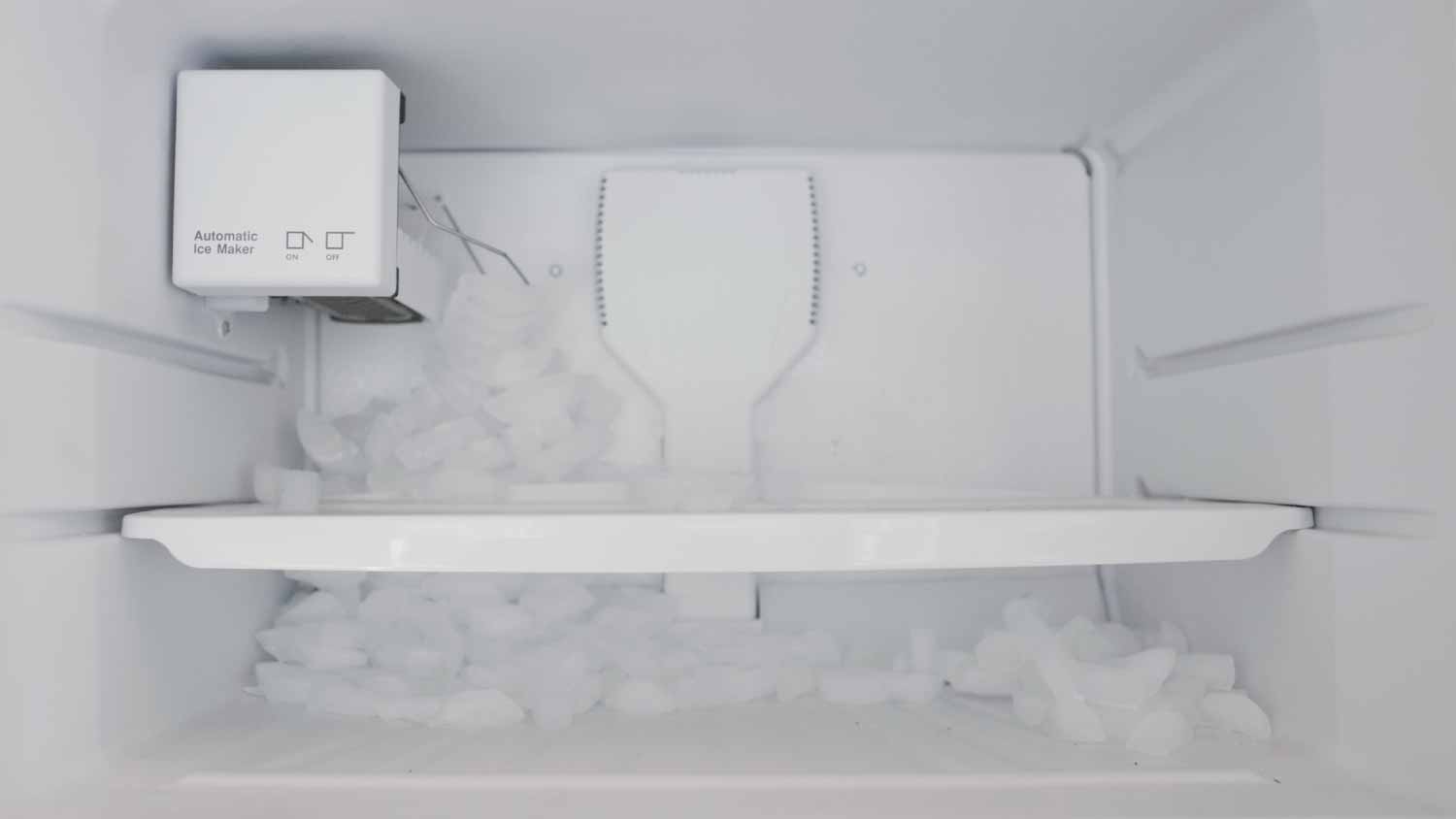 Automatic ice maker