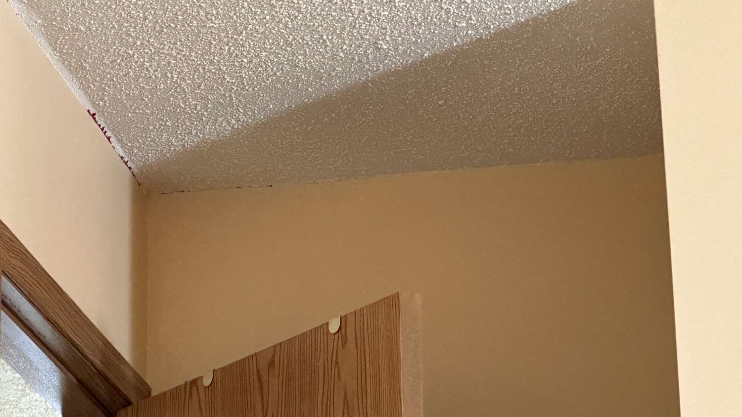 room with popcorn ceiling
