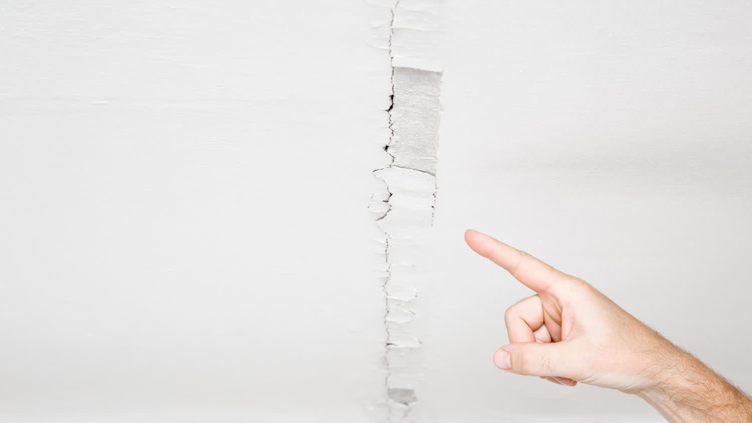 cracked drywall