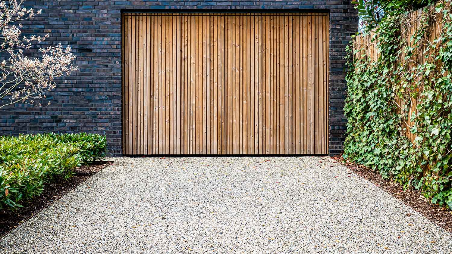 Modern house with a resin-bound gravel driveway