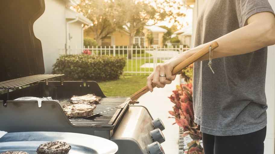 Gas grill