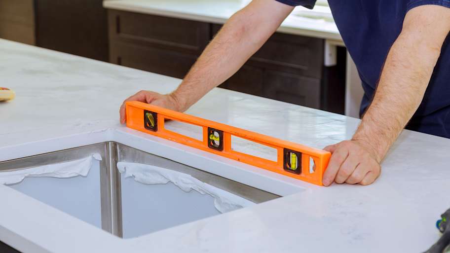 Granite countertops renovation