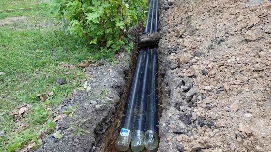 water line pipes in ground