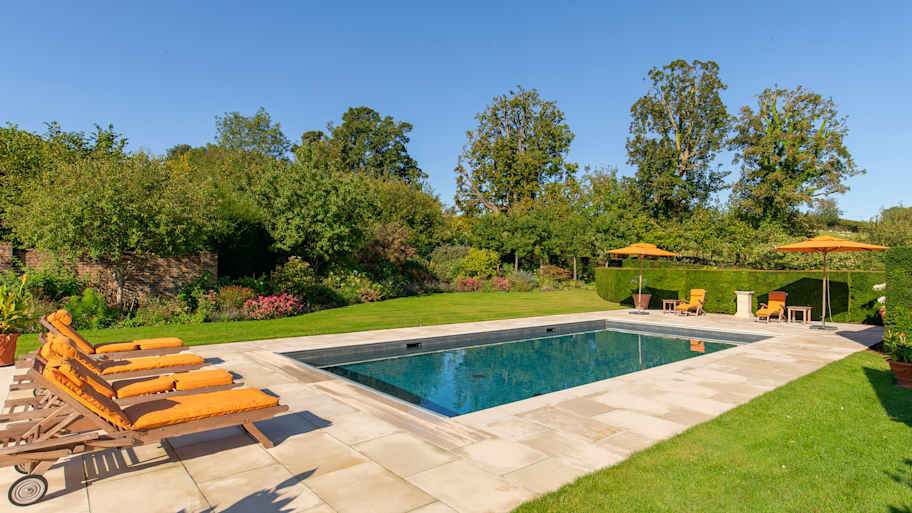 luxury inground pool in atlanta