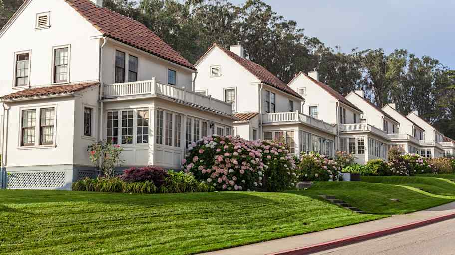 white san francisco homes