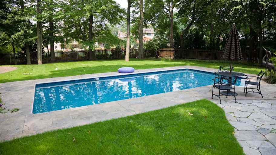Private swimming pool 
