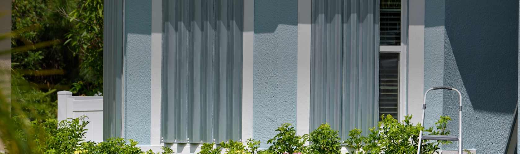 Top-rated hurricane shutter pros.