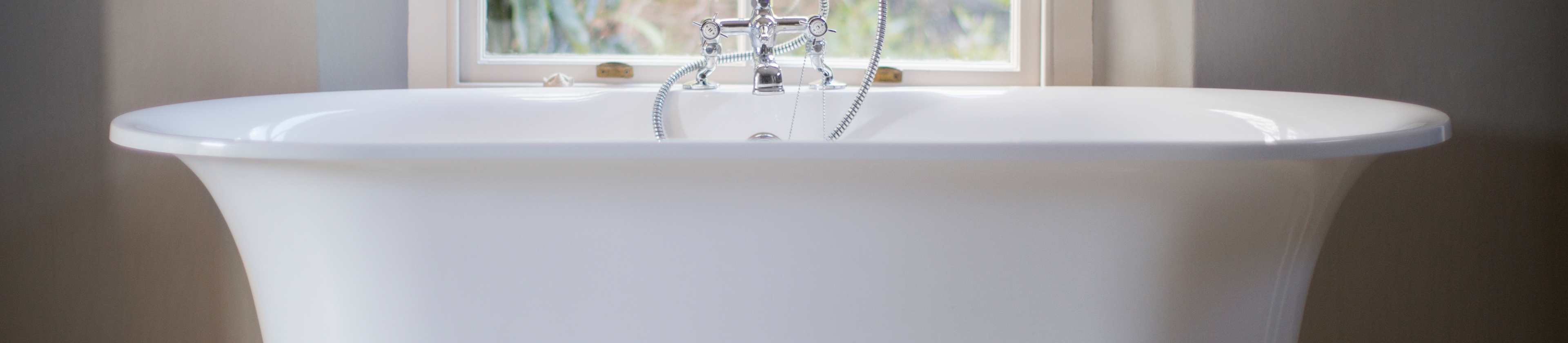 Top-rated sink reglazing pros.