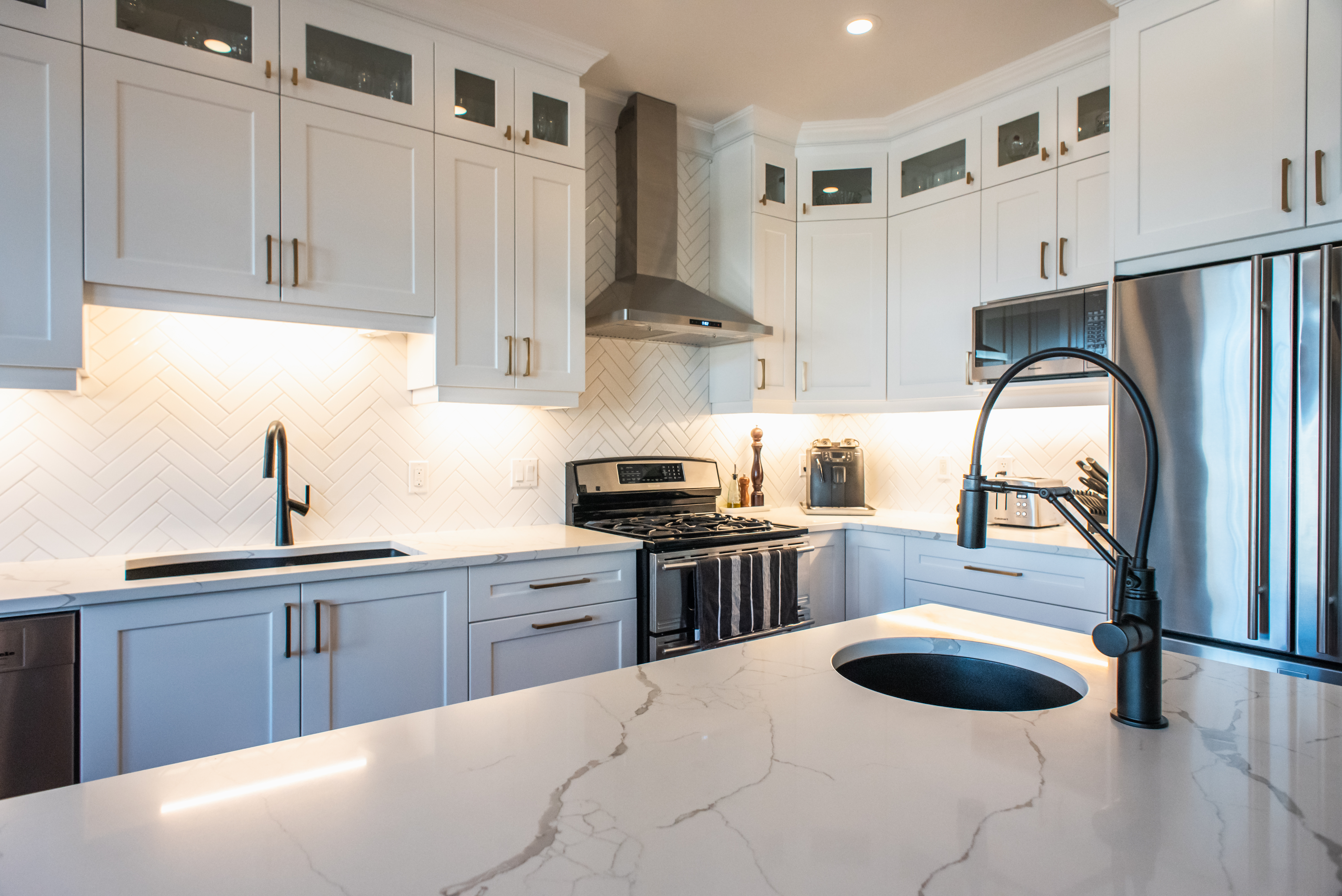 Top-rated kitchen renovation pros.