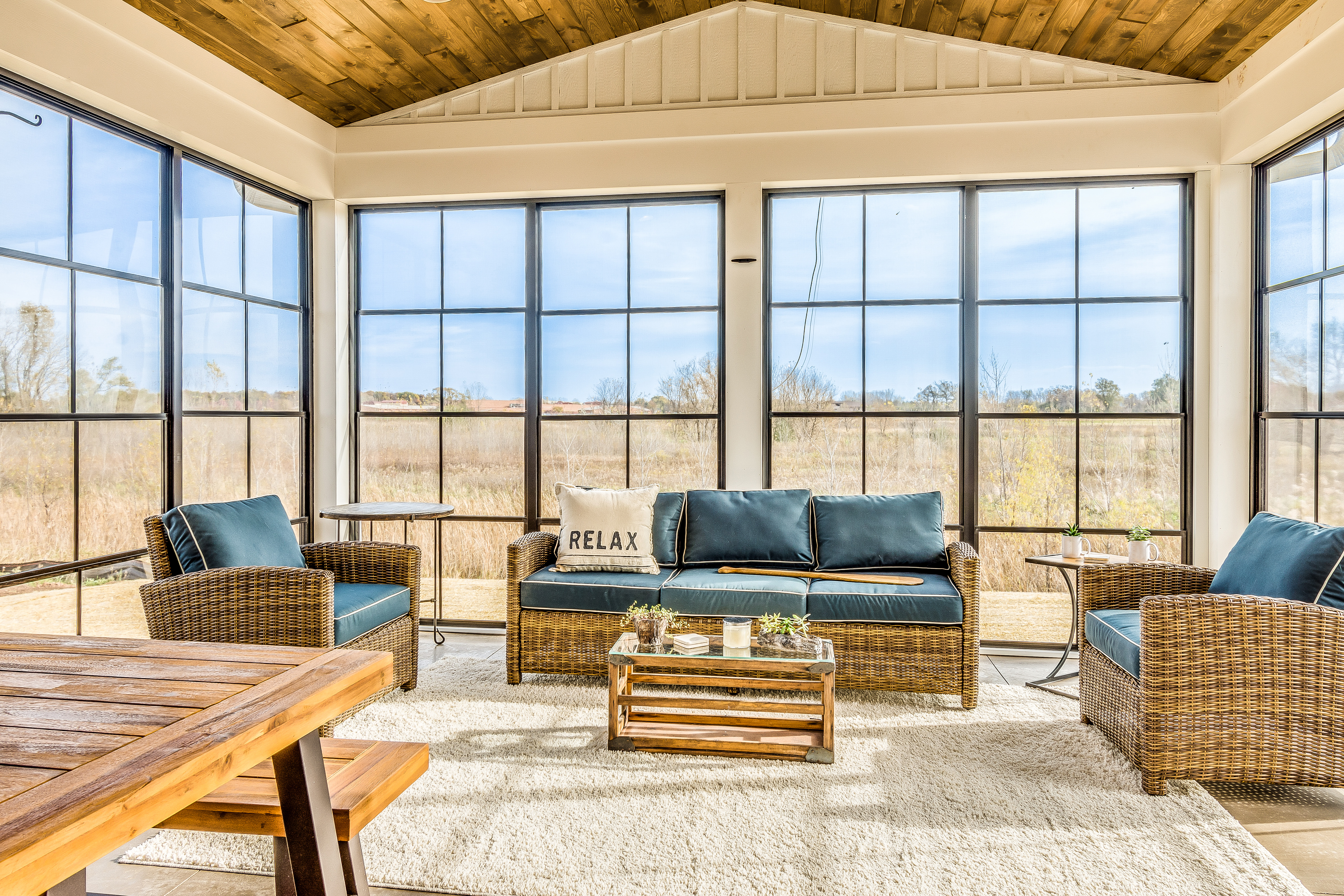 Top-rated sunroom and patio pros.