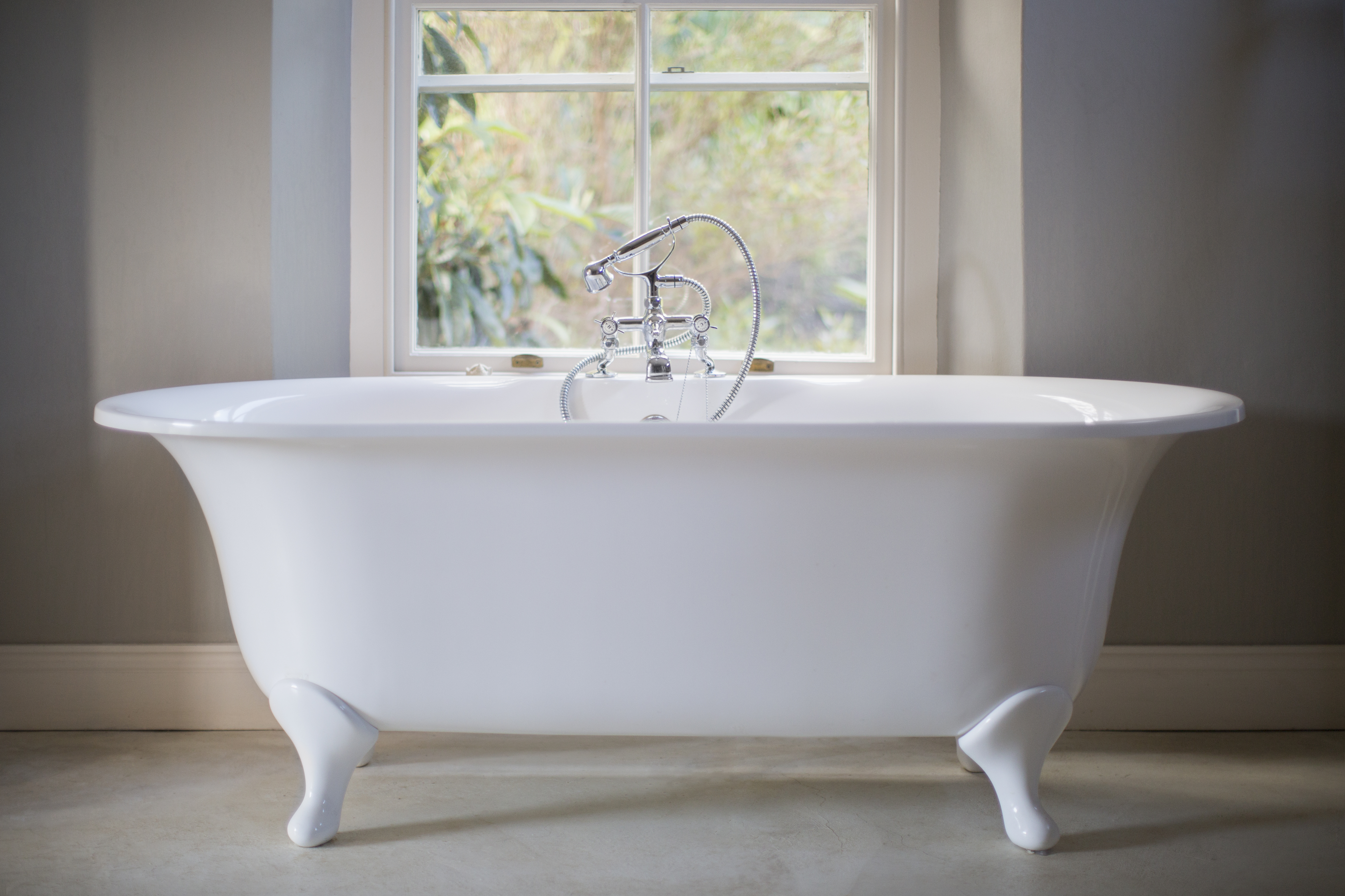 Top-rated bathtub restoration pros.