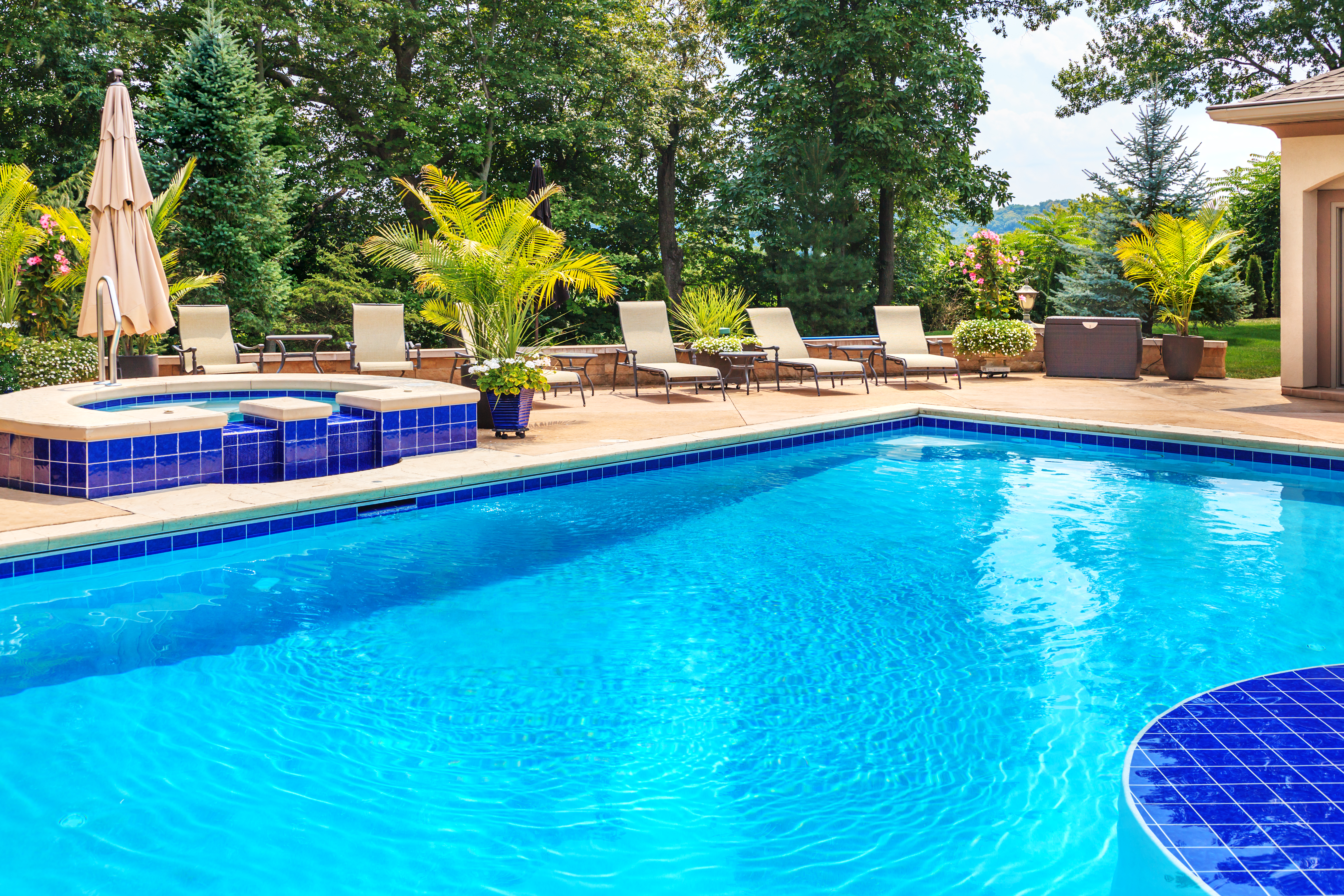 Top-rated pool remodeling pros.