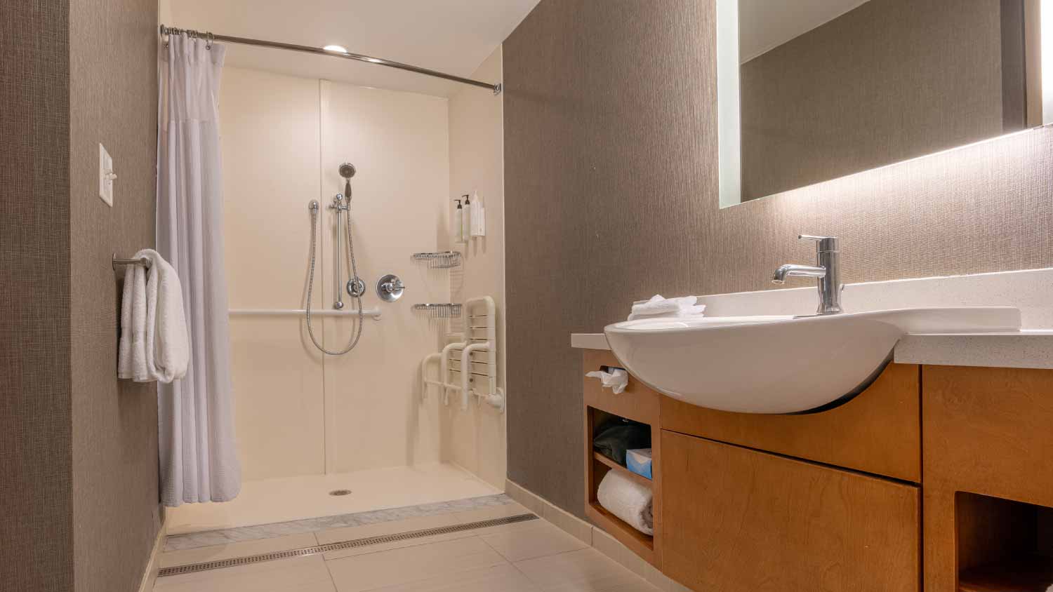 Wheelchair accessible shower with tile floor
