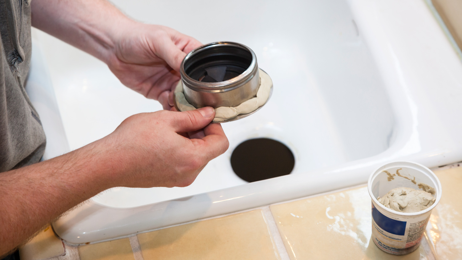 How to Use Plumbers Putty | Angi