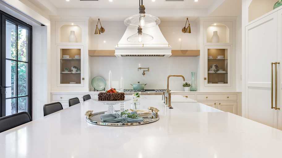 Modern kitchen and dining room