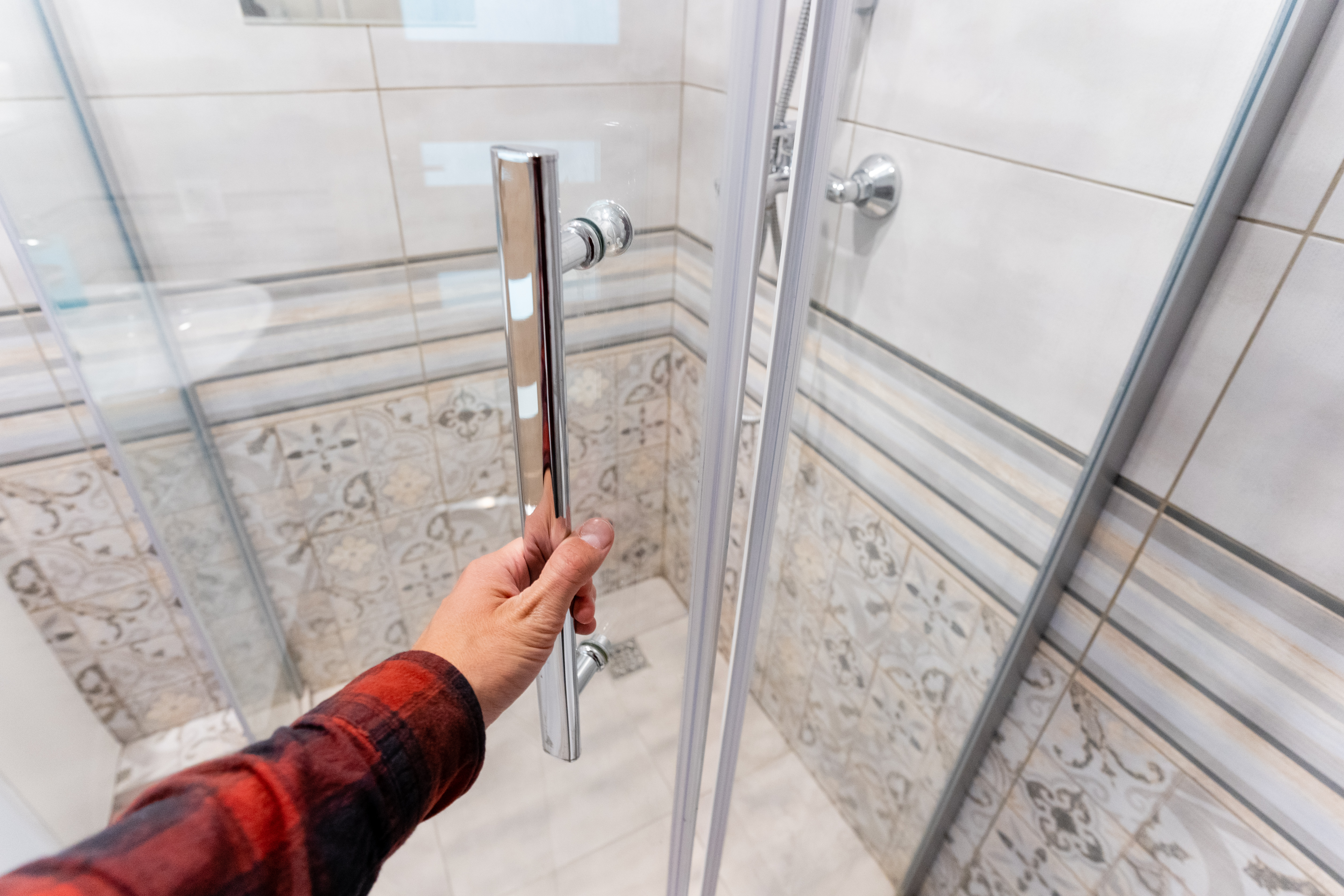 sleek glass shower door