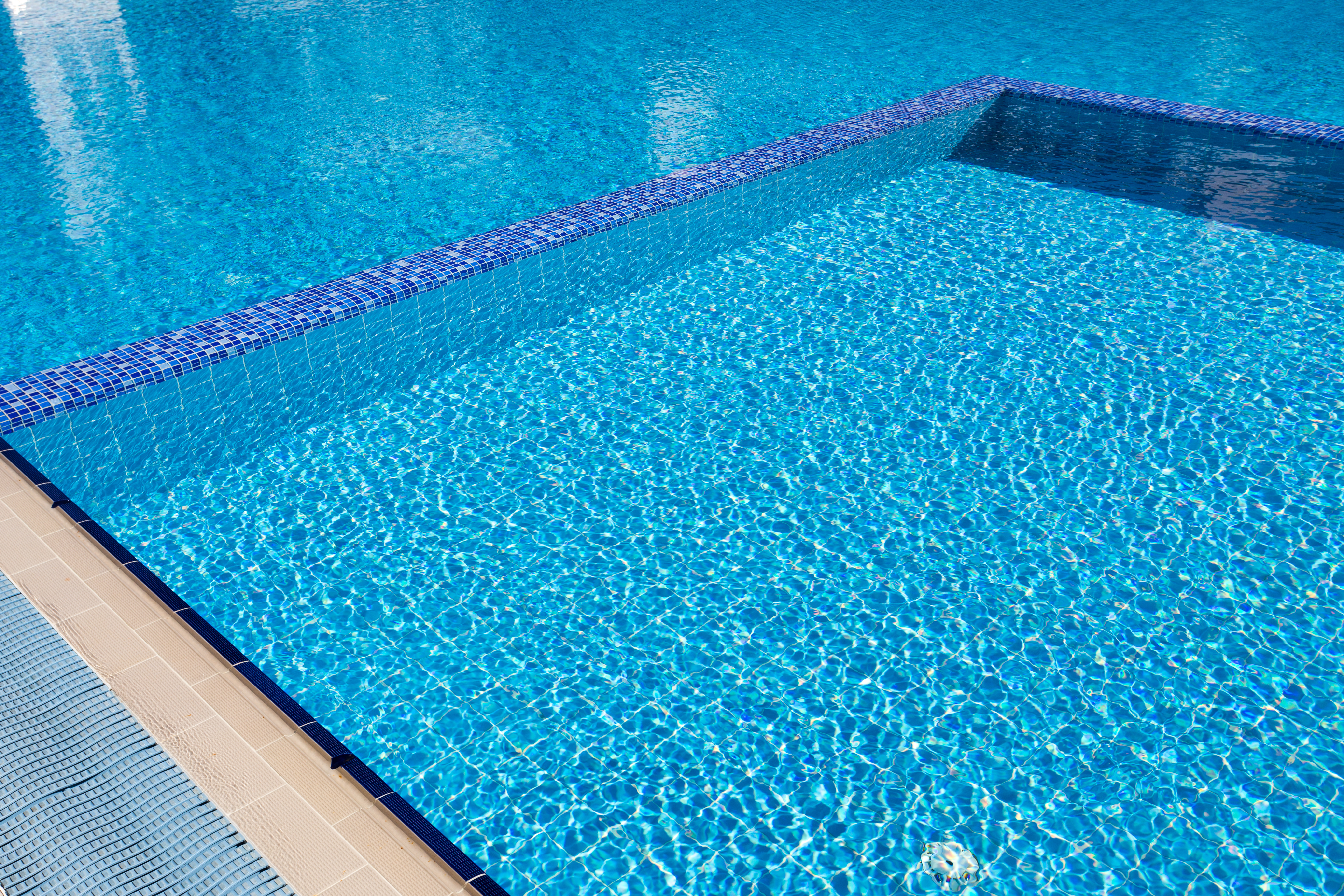 clear pool with blue liner