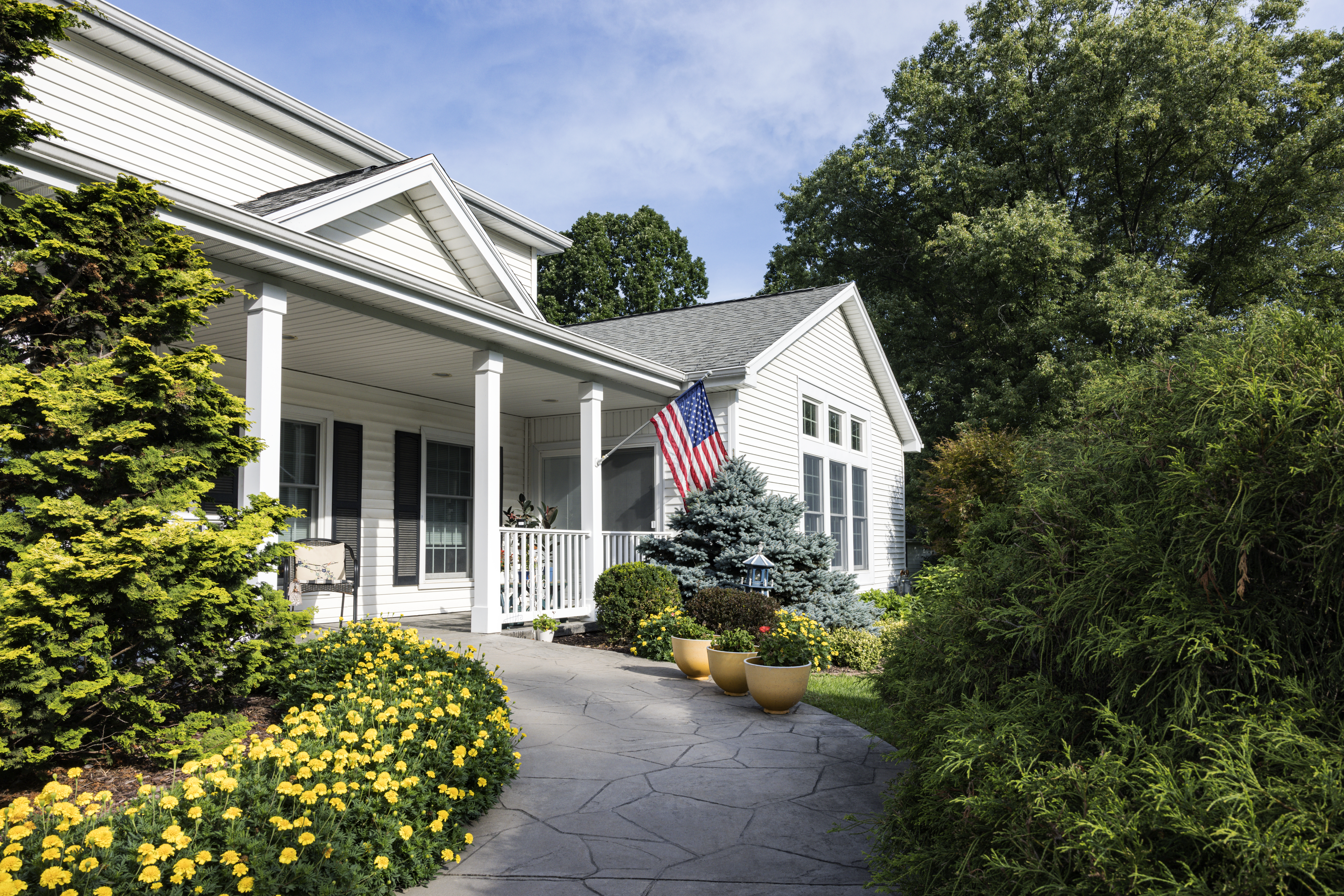 White house with front yard