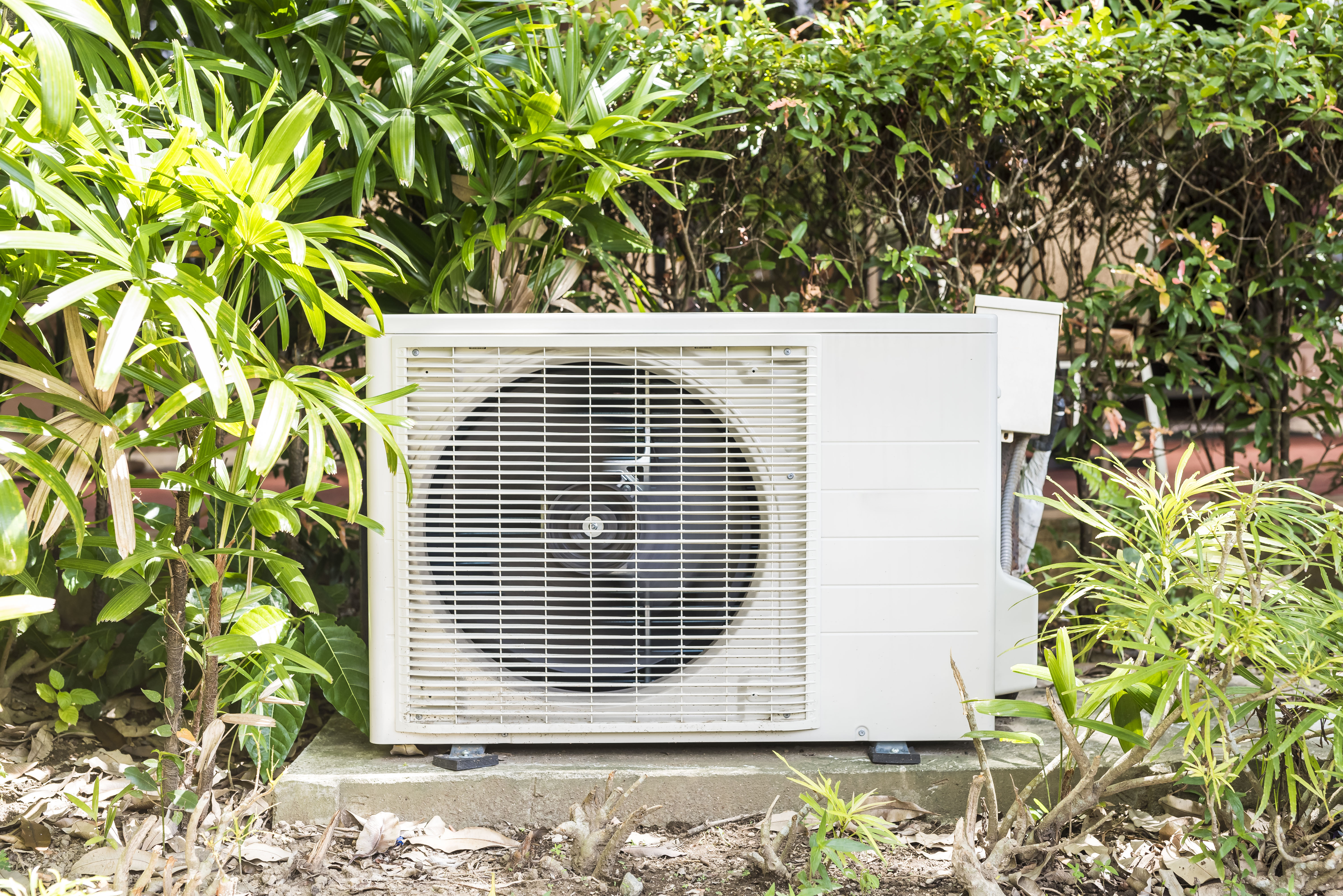 Air conditioning condenser mounted outside
