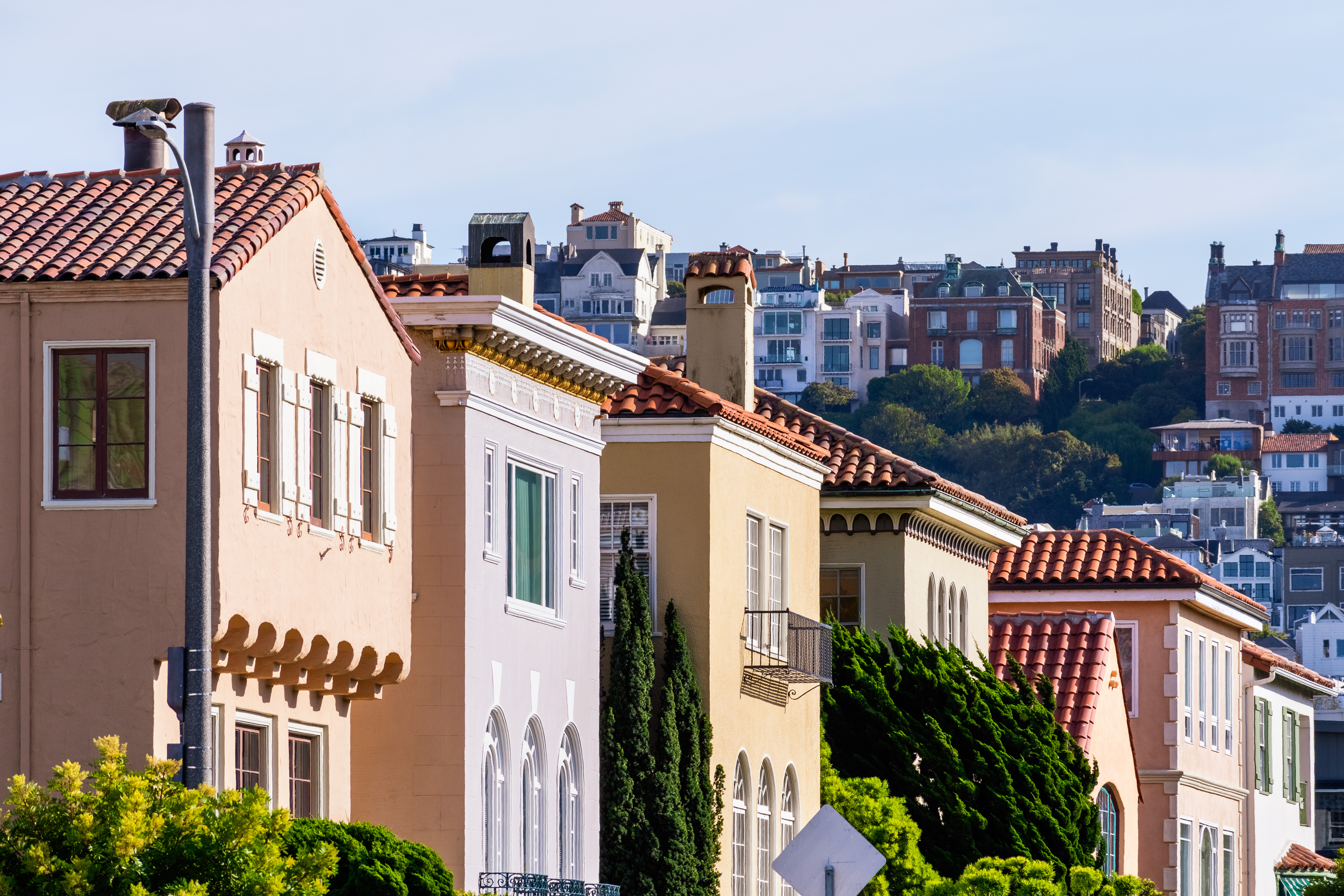 An array of houses in San Francisco, CA