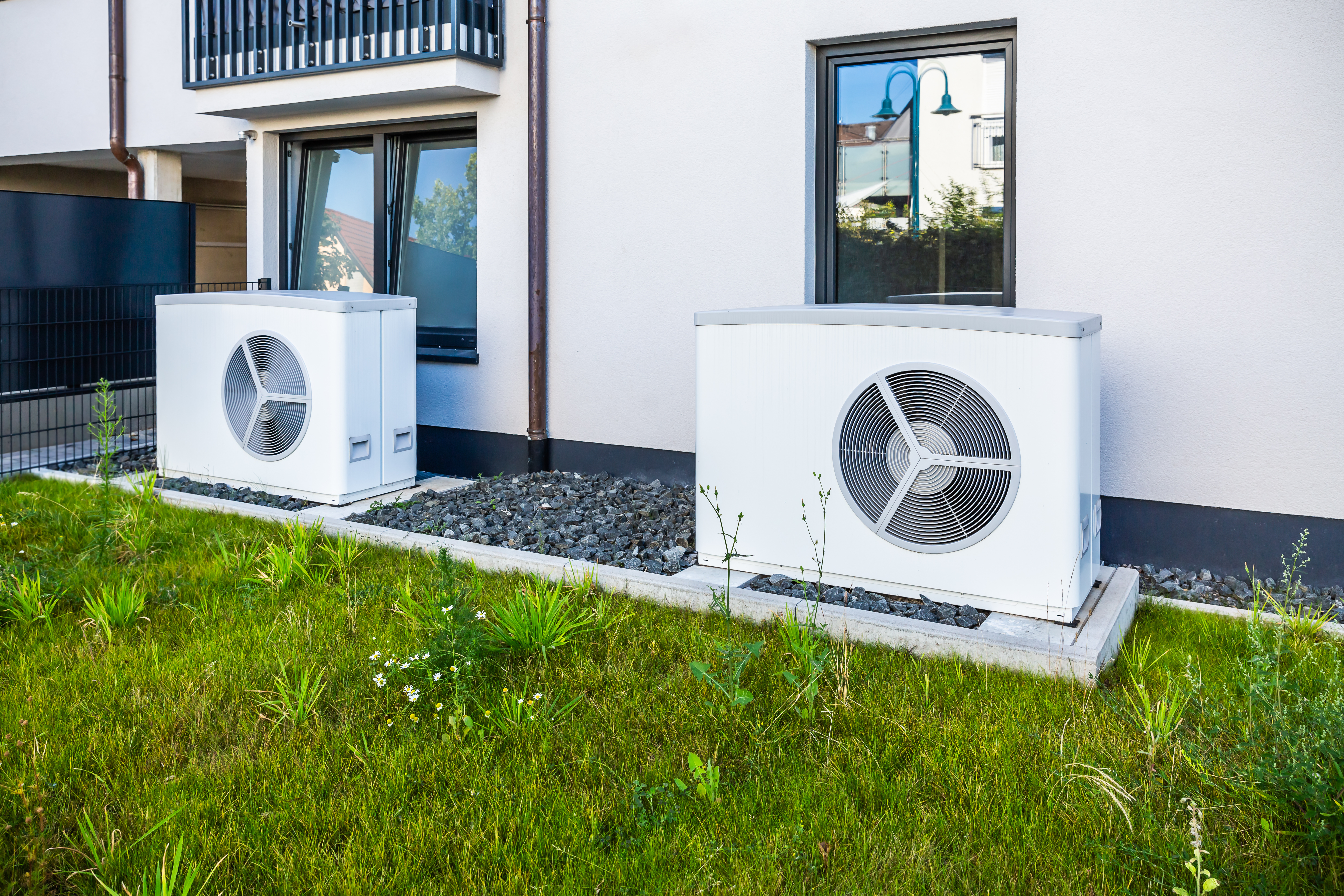 heat pumps outside home in atlanta