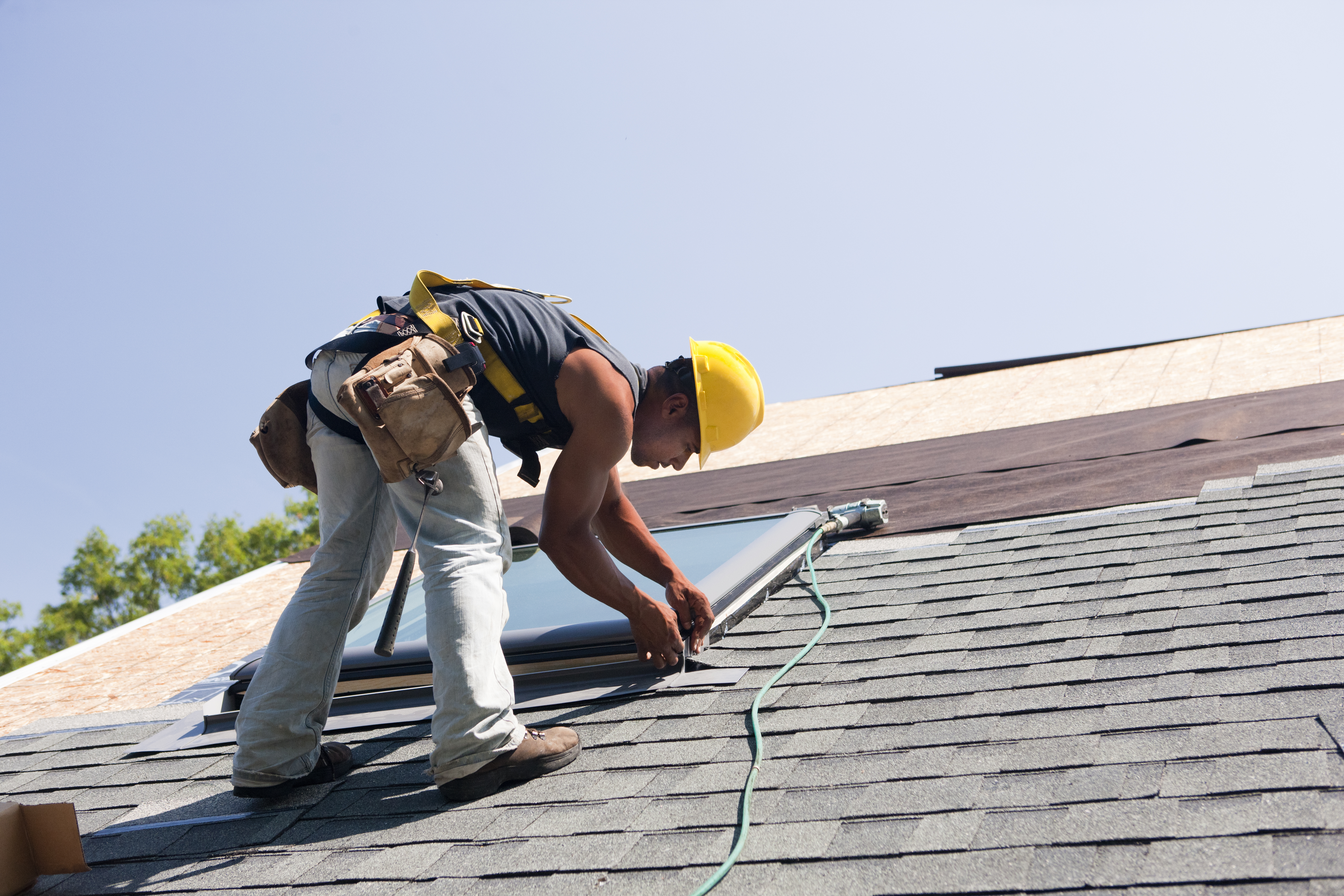 How Much Does Roof Replacement Cost in Los Angeles, CA?