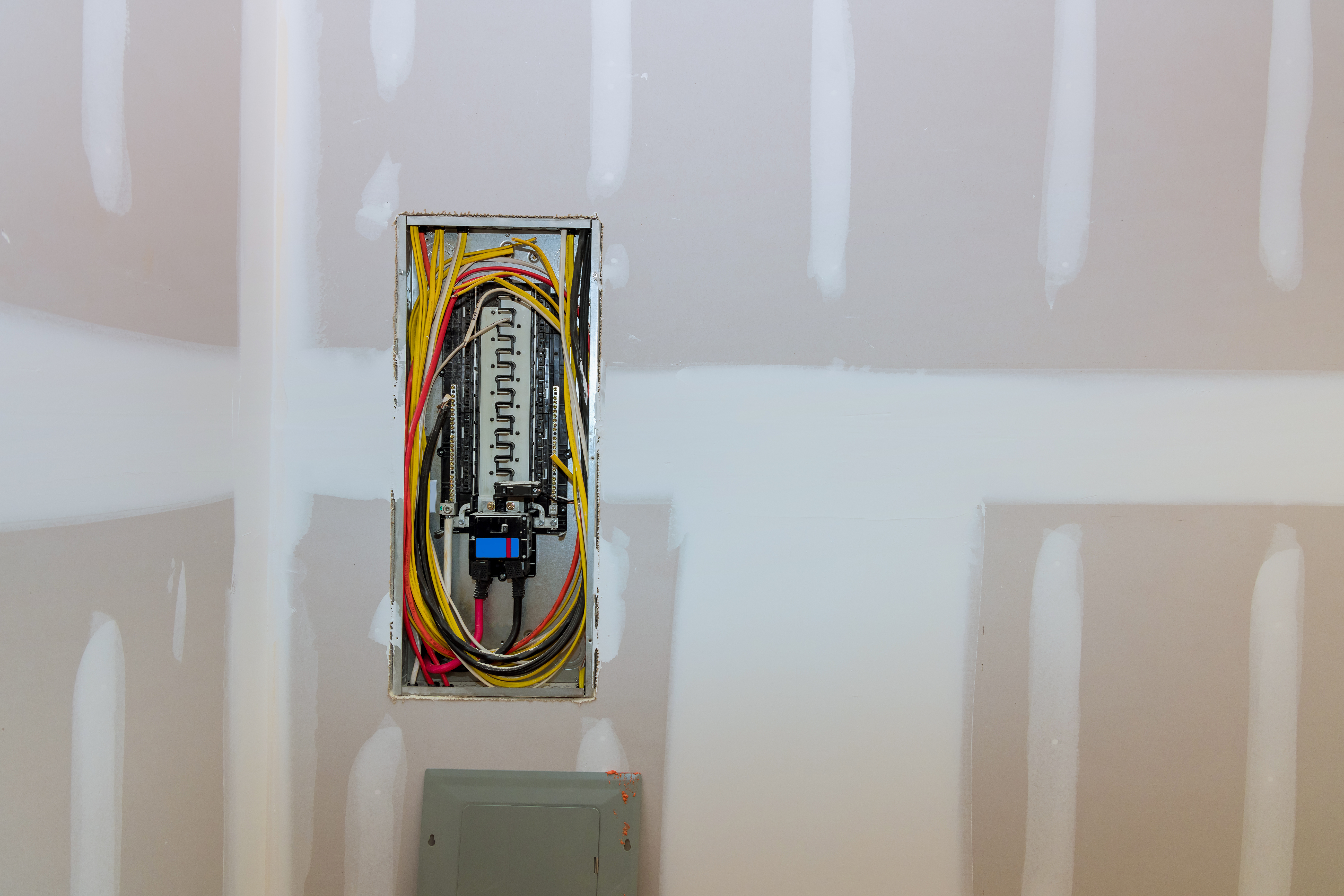 Power supply circuit breaker