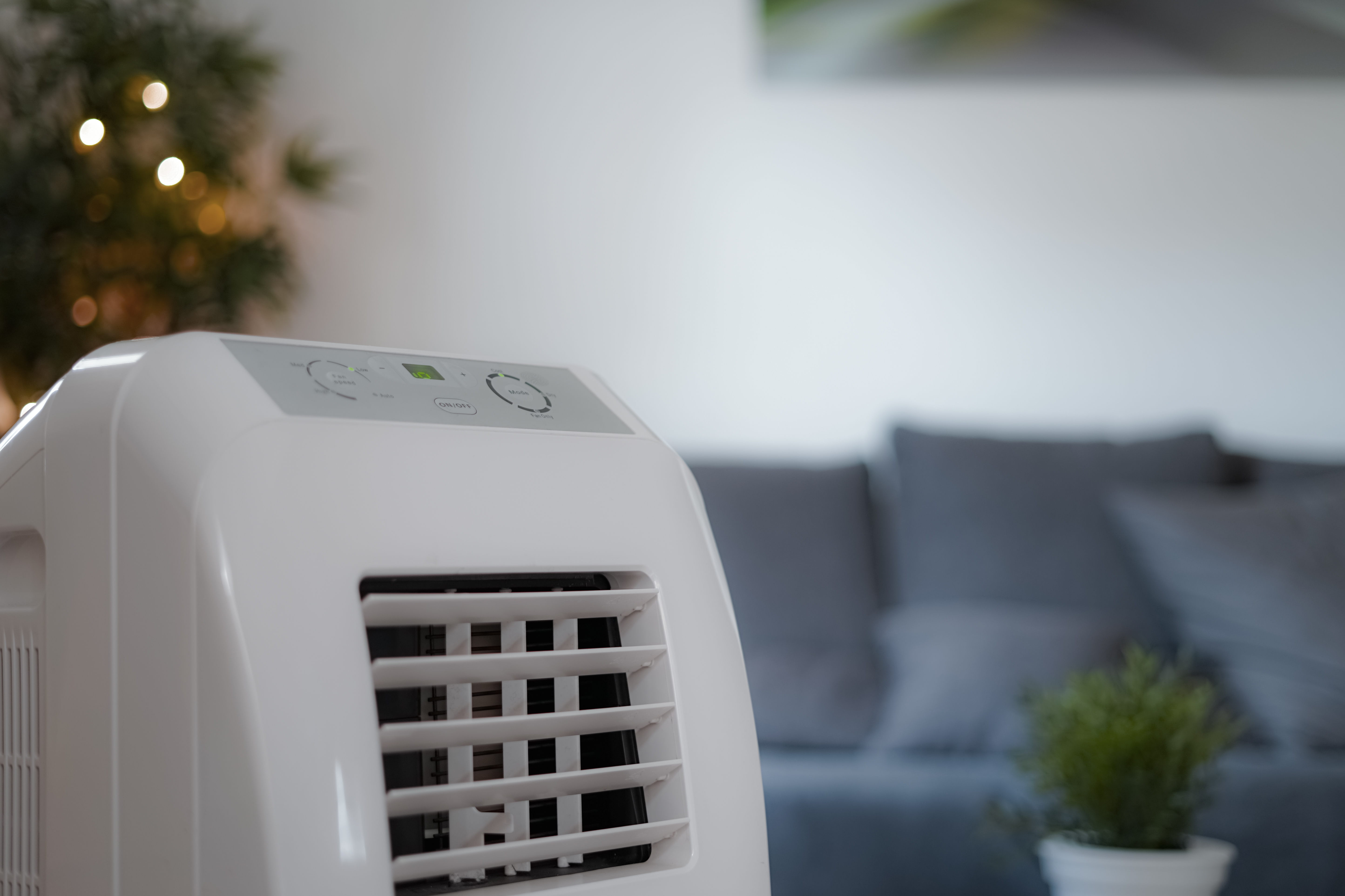  Mobile air conditioner 