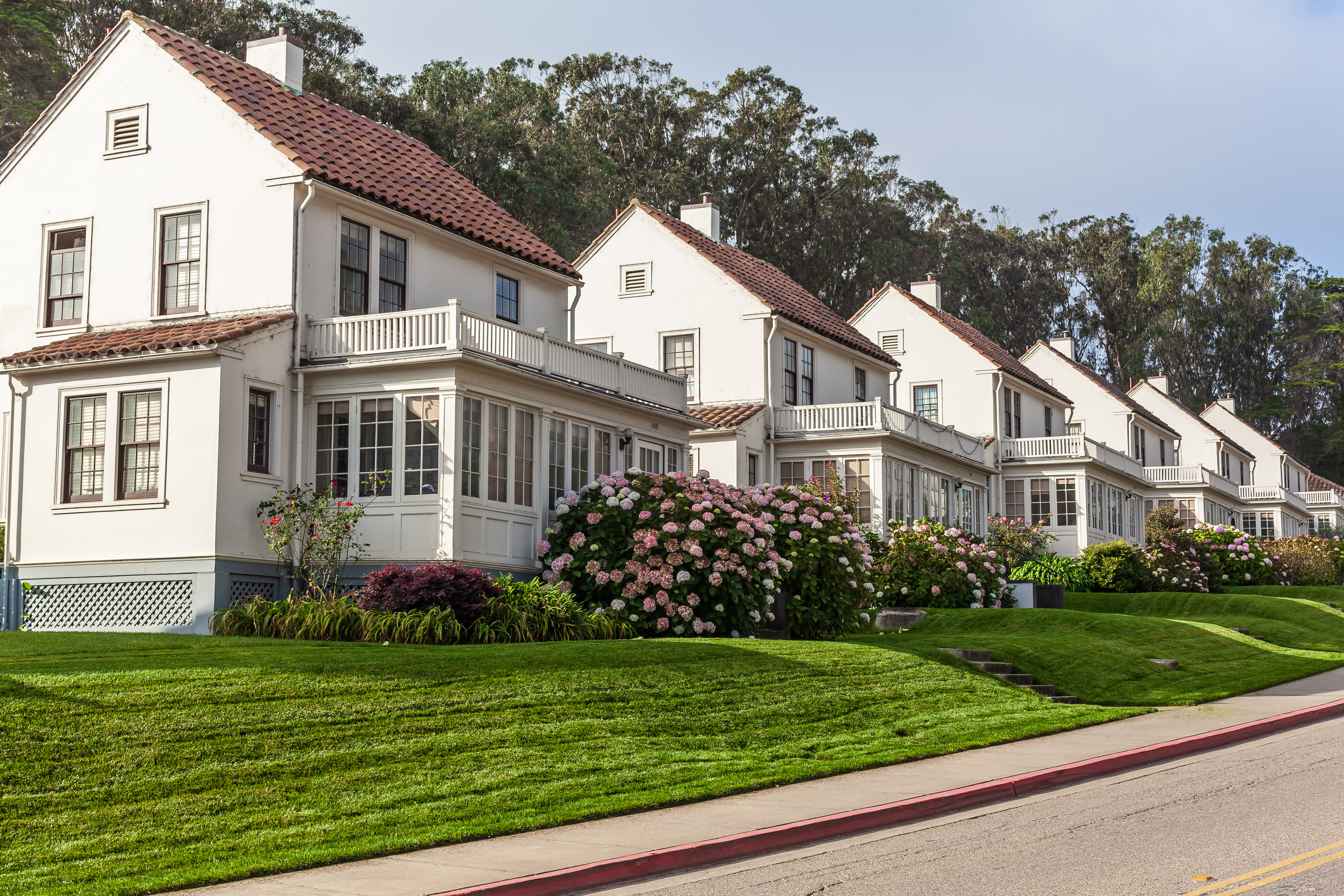 white san francisco homes