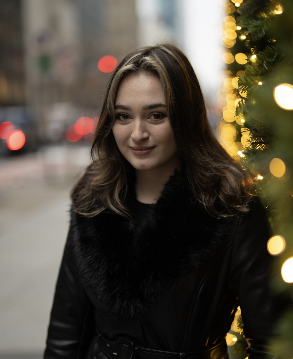 Allie Moreton Angi writer bio headshot