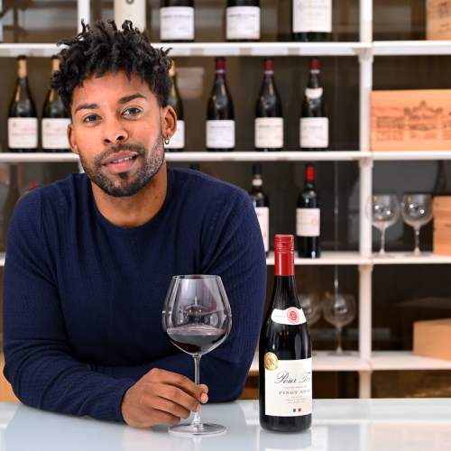 John Lundvik Pour Toi Pinot Noir, lansering.