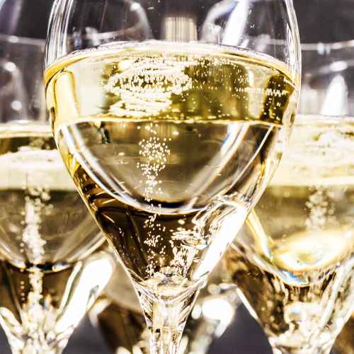 Crémant i tre glas, närbild.