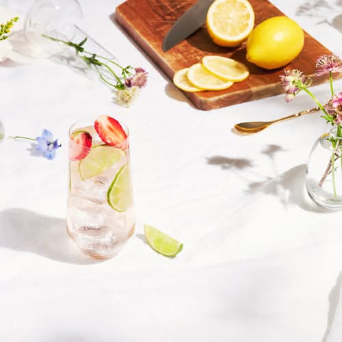 Gin & Tonic med smak av fläder