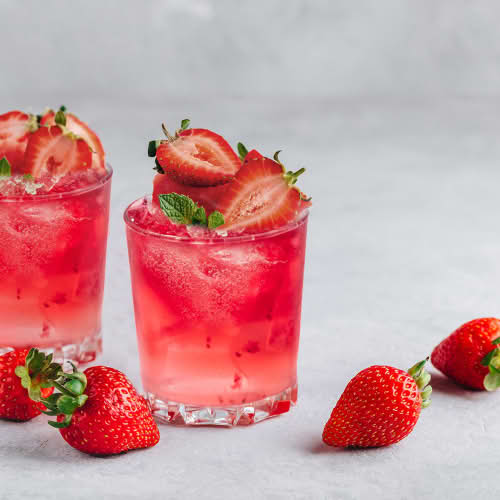 Berry & Basil Smash