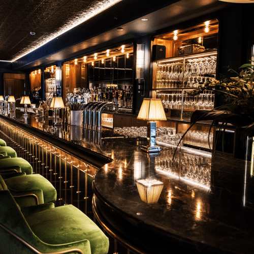 Watson's Bar på Hotel Rival
