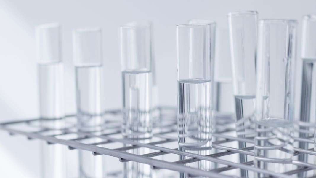 Tarvitsetko käyttöturvatiedotteen?