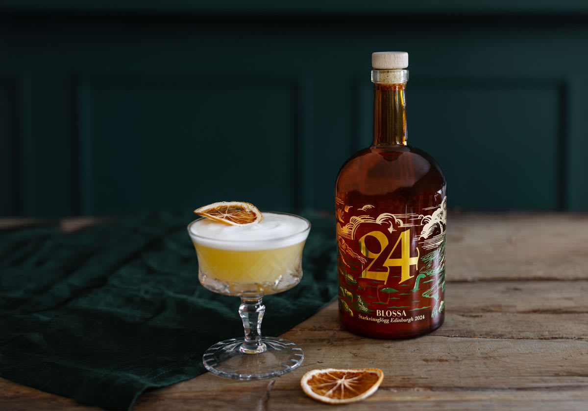 Whiskey Sour with Blossa 24.