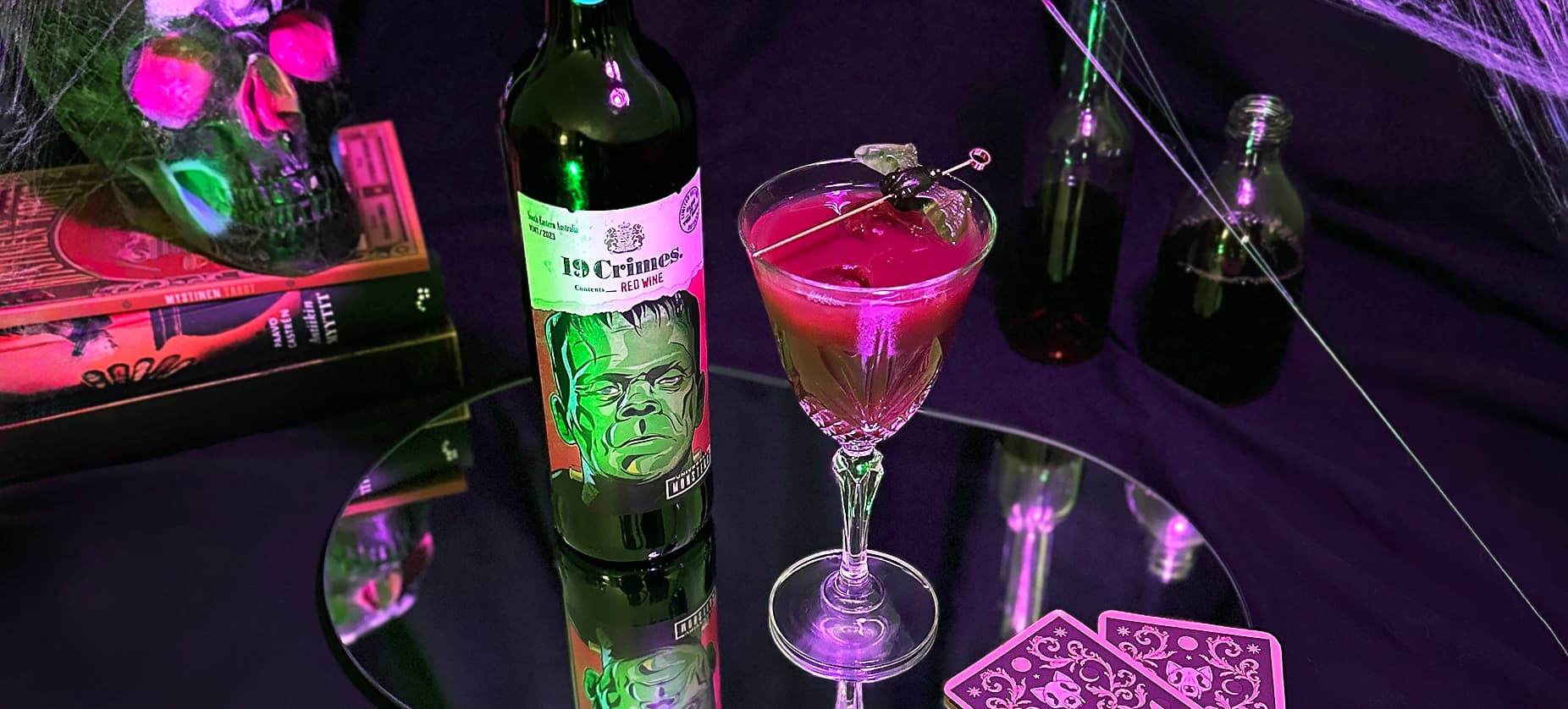 Halloweeni teemaline veinikokteil Spooky Sangri-boooo 