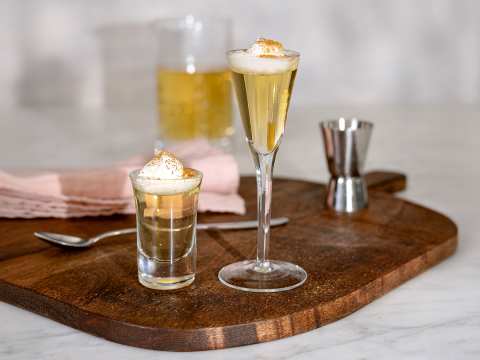 Petronella Apple Pie Hot shot