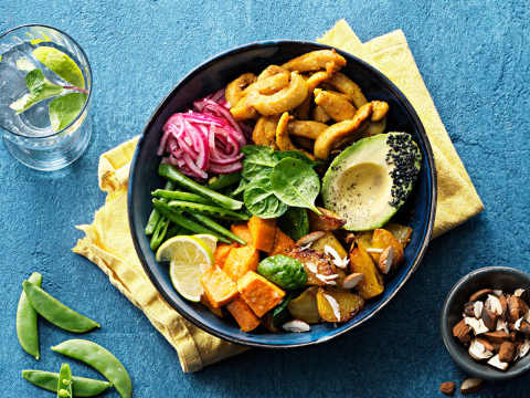 Poke bowl med kyckling.