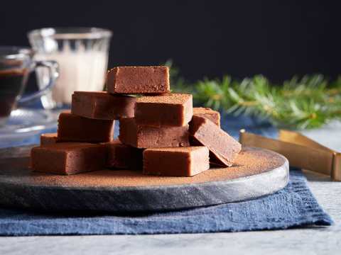 Mjölkchokladfudge med Amarula och kaffe