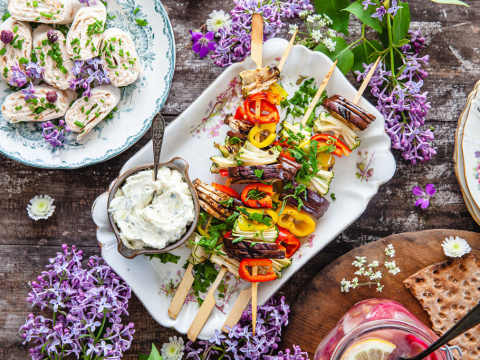 Grillade grönsaksspett